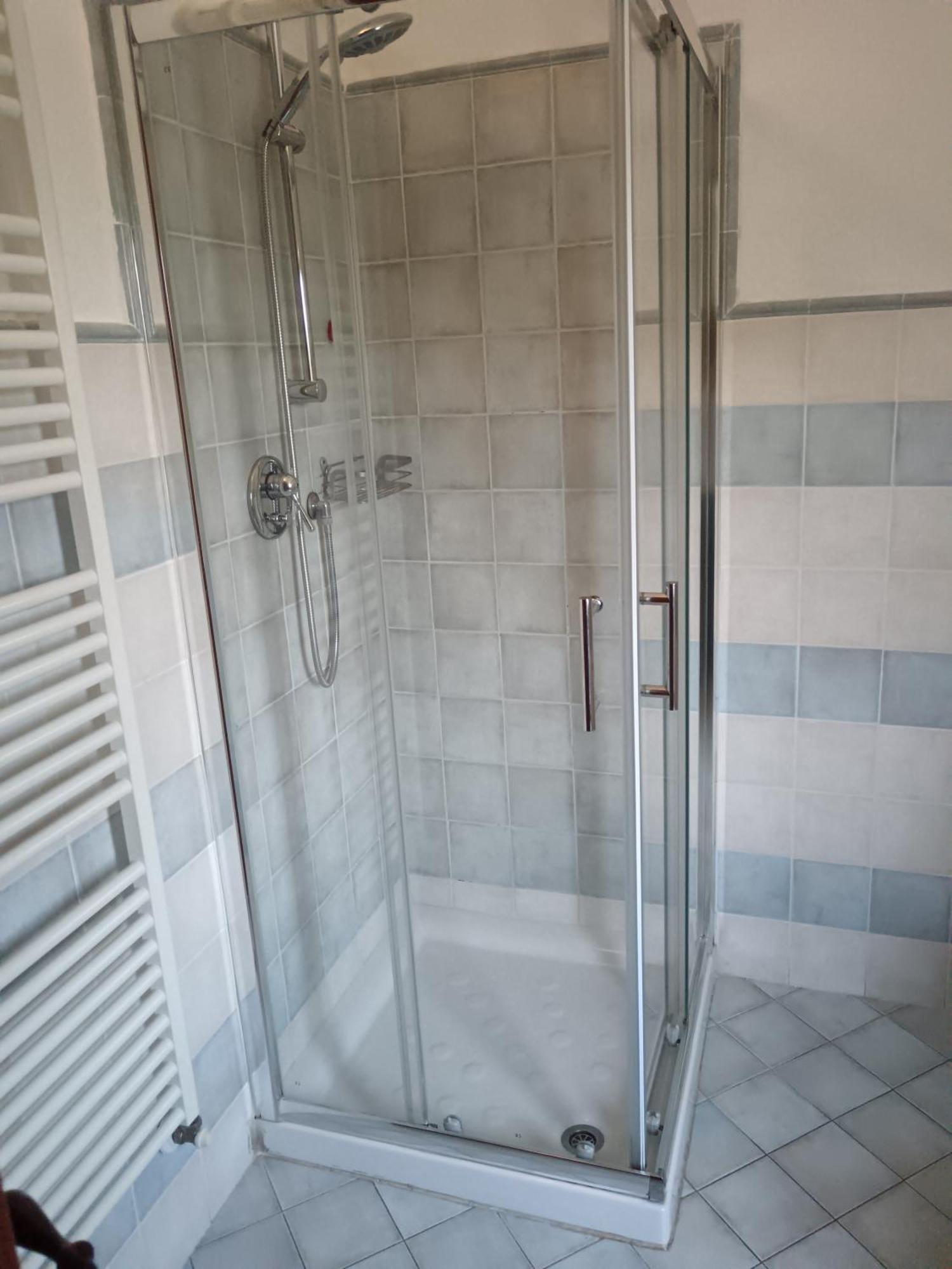 Bed and Breakfast Le Travi Sarzana Zimmer foto