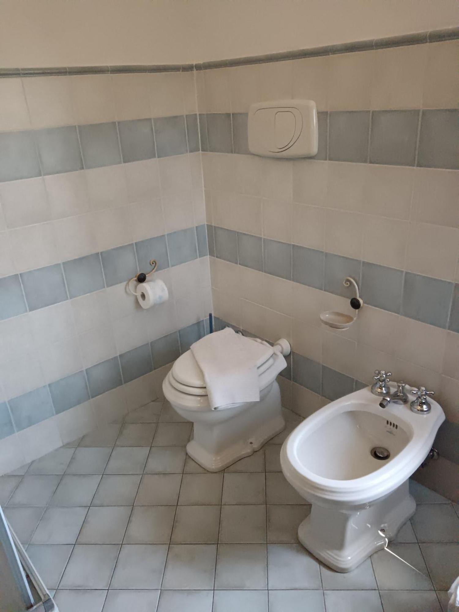 Bed and Breakfast Le Travi Sarzana Exterior foto