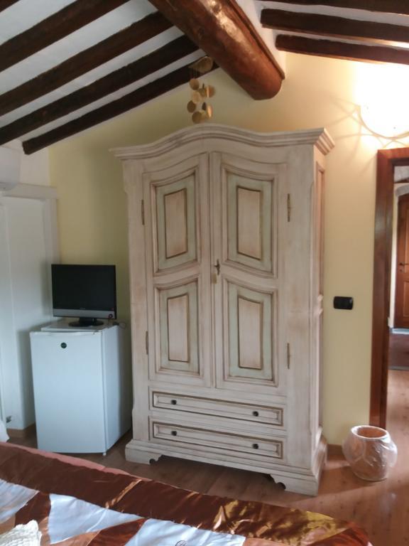 Bed and Breakfast Le Travi Sarzana Exterior foto