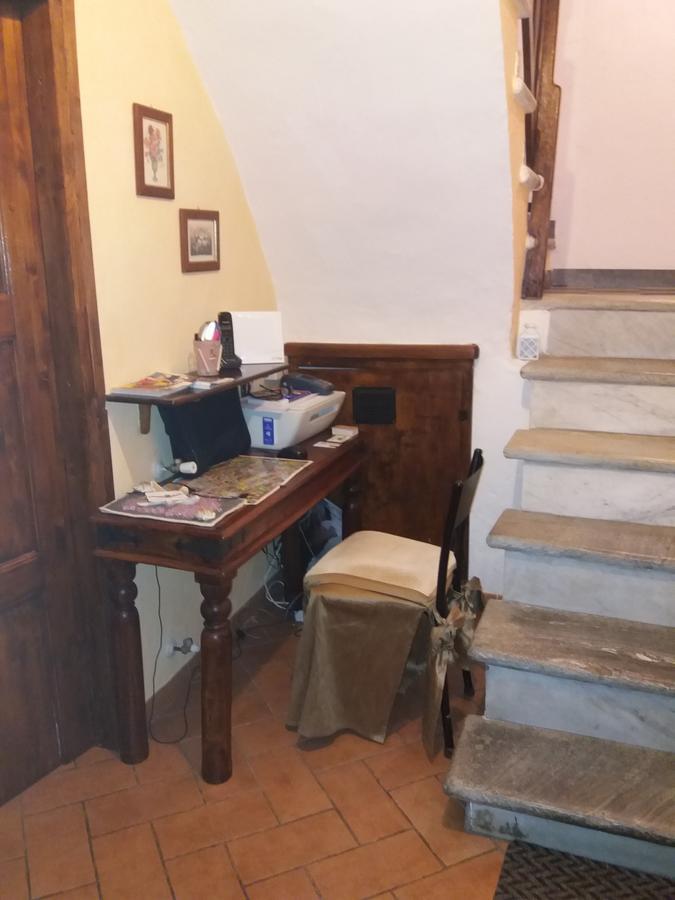 Bed and Breakfast Le Travi Sarzana Exterior foto