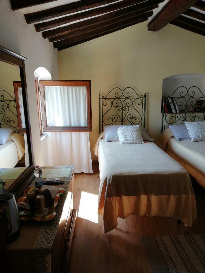 Bed and Breakfast Le Travi Sarzana Exterior foto
