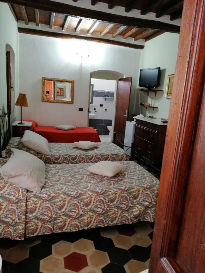 Bed and Breakfast Le Travi Sarzana Exterior foto
