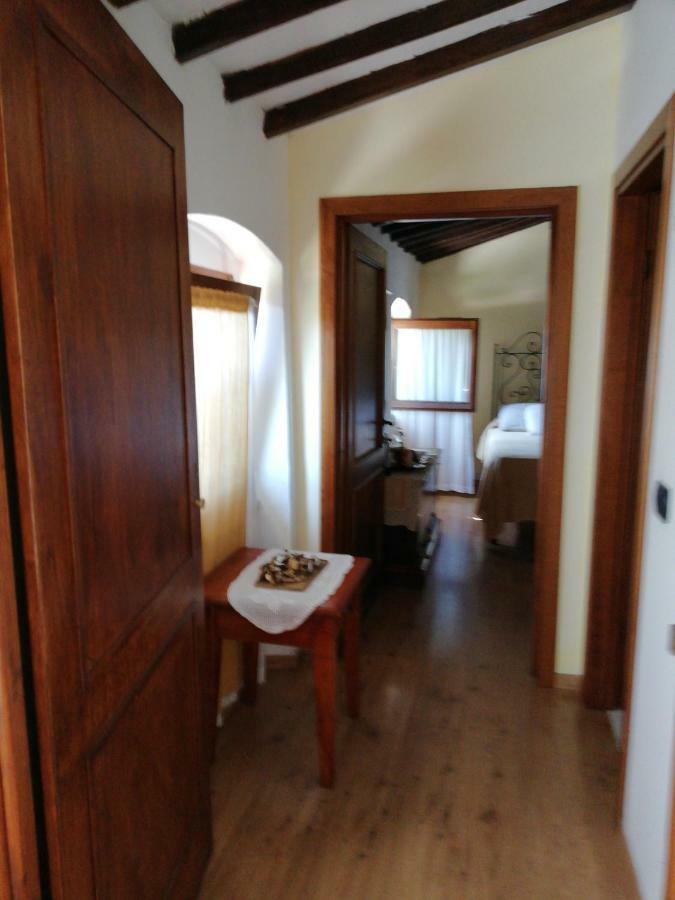 Bed and Breakfast Le Travi Sarzana Exterior foto