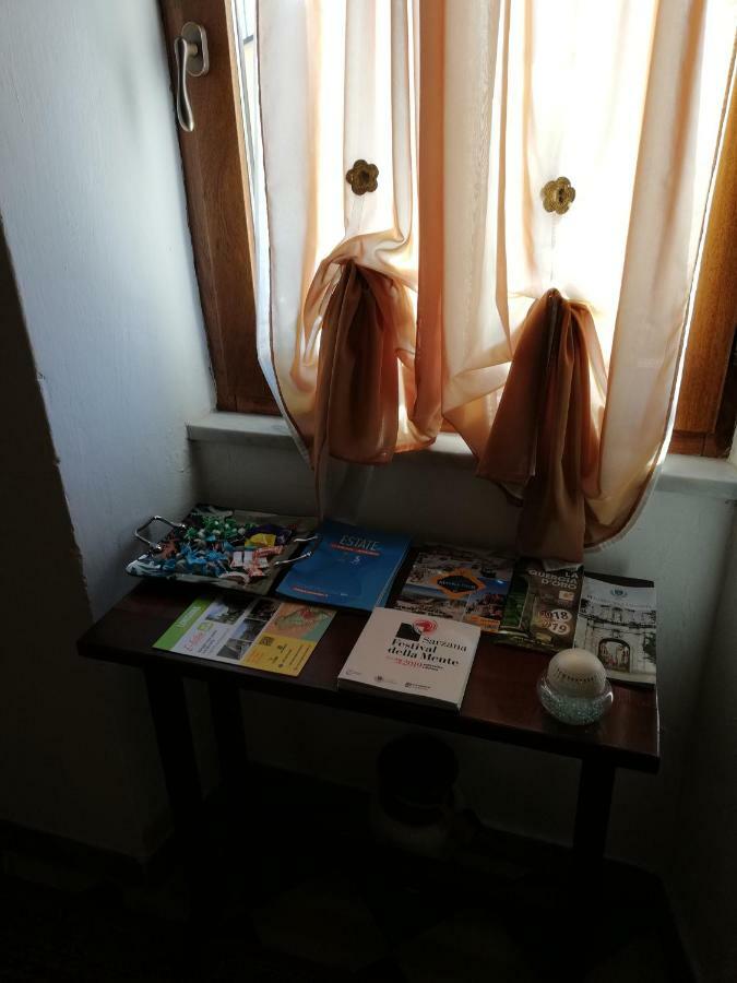 Bed and Breakfast Le Travi Sarzana Exterior foto
