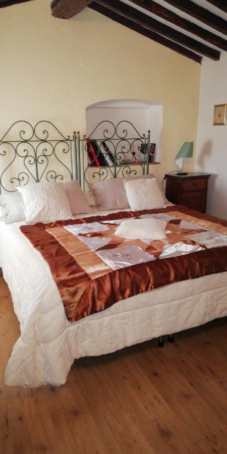 Bed and Breakfast Le Travi Sarzana Exterior foto